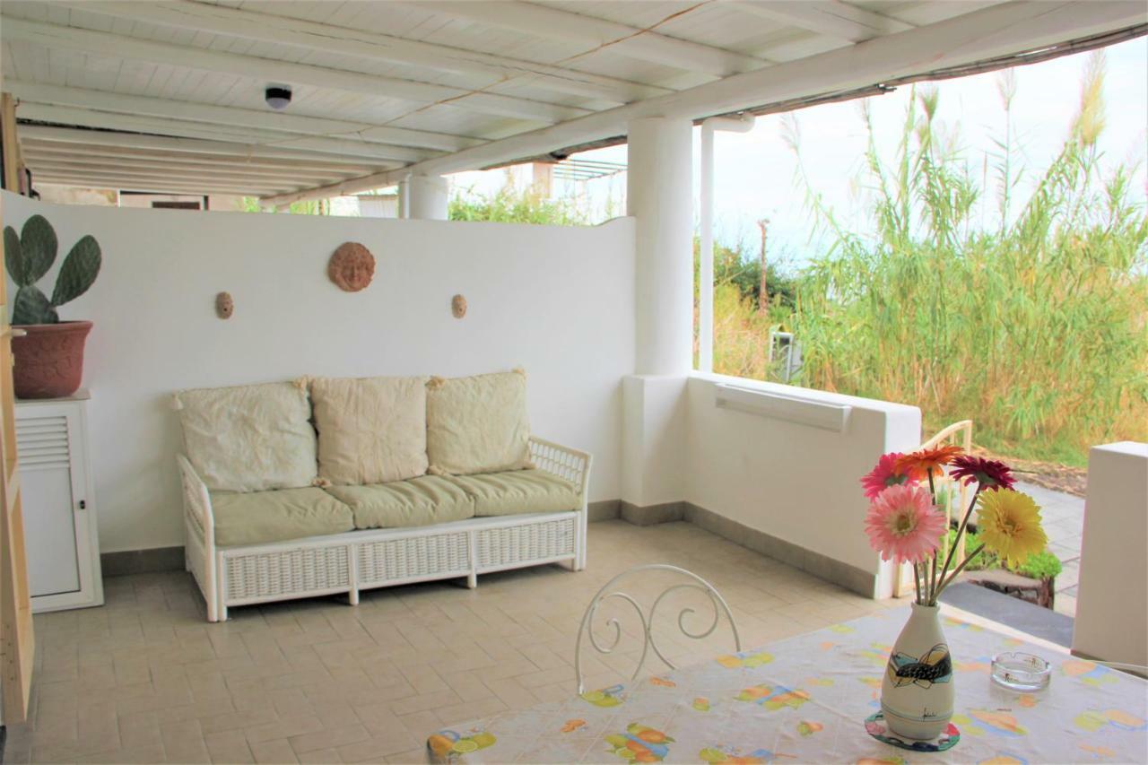 Villa Ginestra Sulla Spiaggia Di Stromboli Extérieur photo